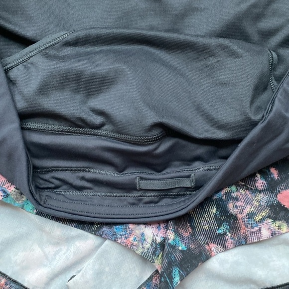 Lululemon Women Run Speed Up Short 2.5" Inseam Dappled Daze Obsidian Size 14 - Picture 7 of 11